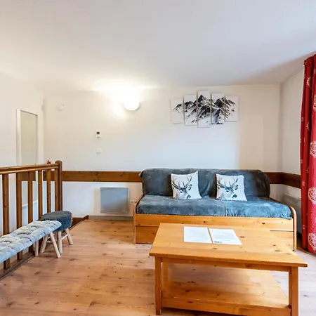 - Avec Piscine Apartment *